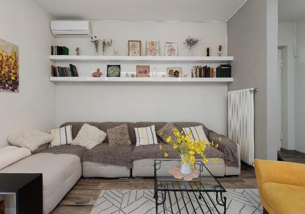Hd New Apartment ティビリシ エクステリア 写真